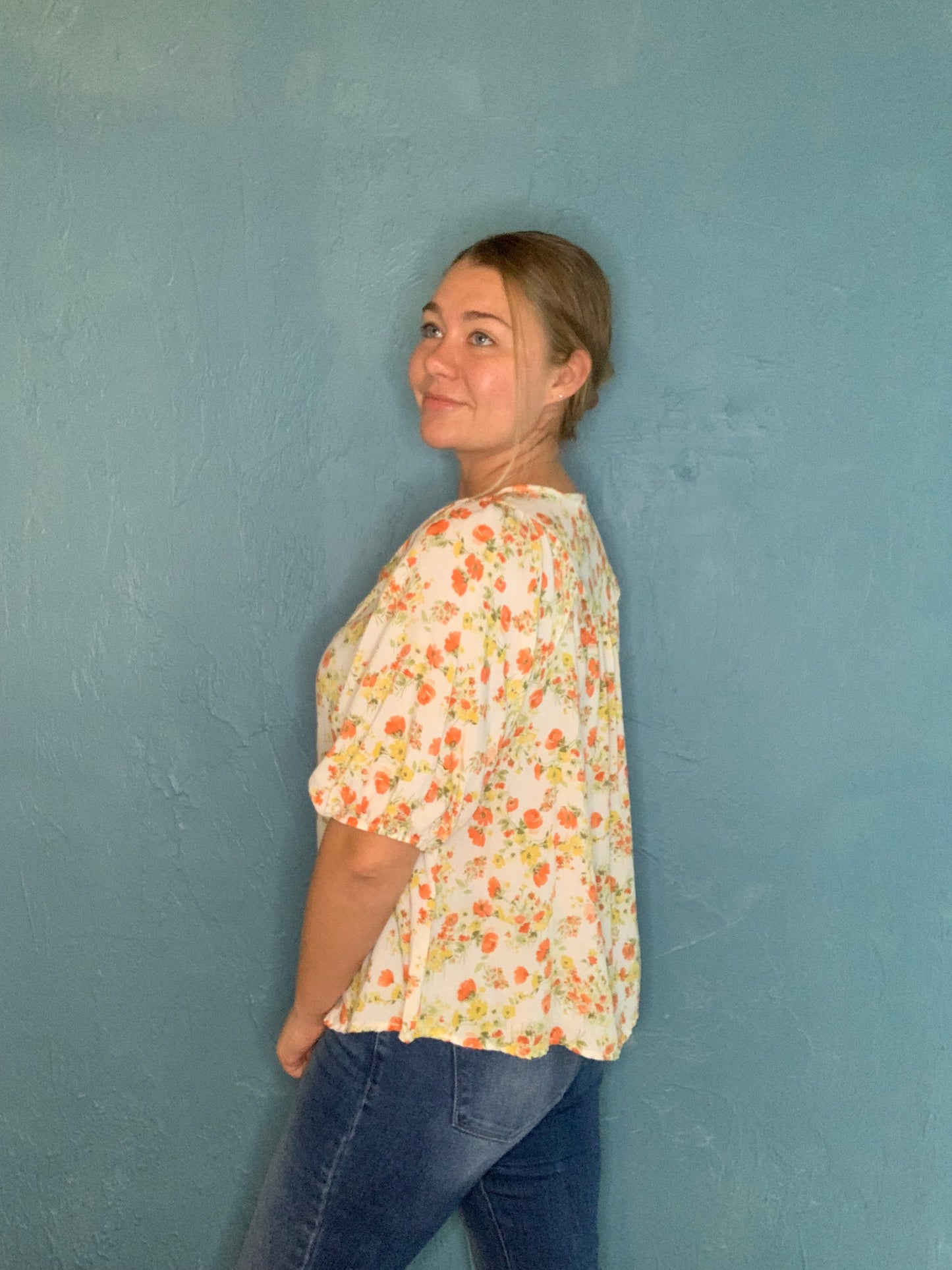 Ivory Floral Summer 3/4 Sleeve Blouse