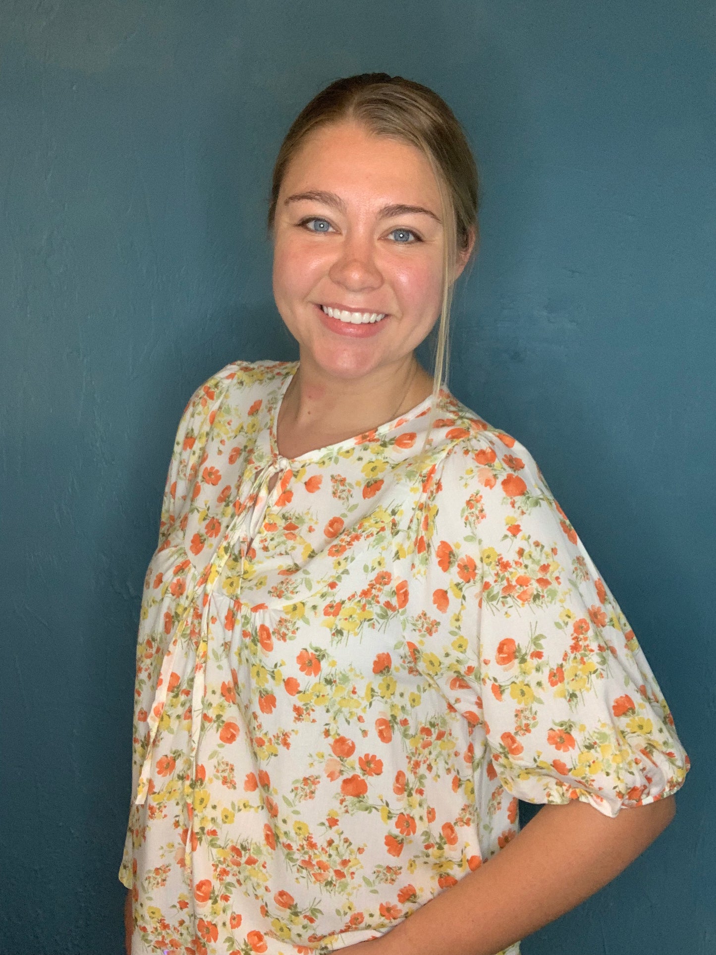 Ivory Floral Summer 3/4 Sleeve Blouse