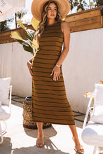 Load image into Gallery viewer, Beaching Maxi Dress
