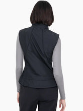 Load image into Gallery viewer, Kylie Fitted Active Vest
