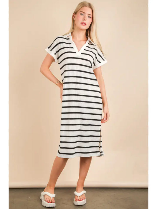 Kayla Oversized Collared Knit Midi Dress - Black/Cream