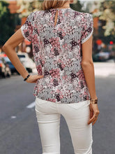 Load image into Gallery viewer, Pink Floral Trimmed Blouse
