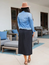 Load image into Gallery viewer, Reed Pleated Midi Skirt
