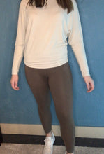 Load image into Gallery viewer, Cocoa High Wasted Pocket Leggings
